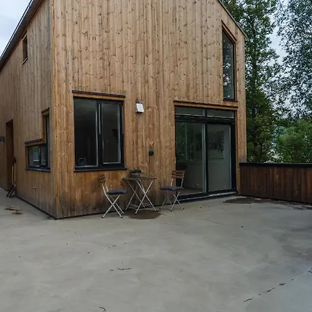 Modern In Plush Town Tromsø