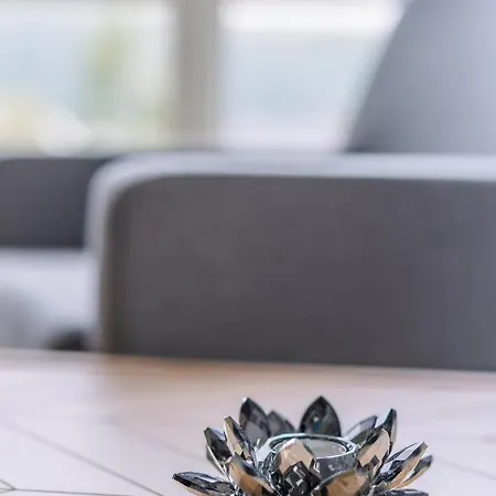 Вилла Modern In Plush Town