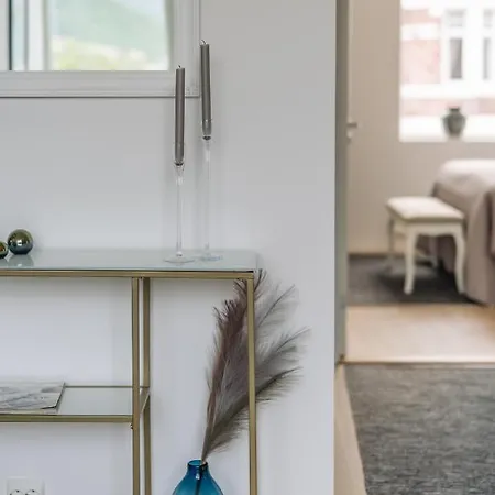 Modern In Plush Town Тромсё