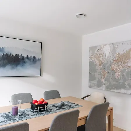 Modern In Plush Town *