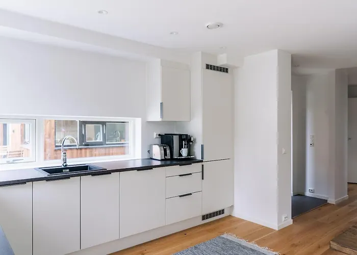 Вилла Modern In Plush Town Тромсё
