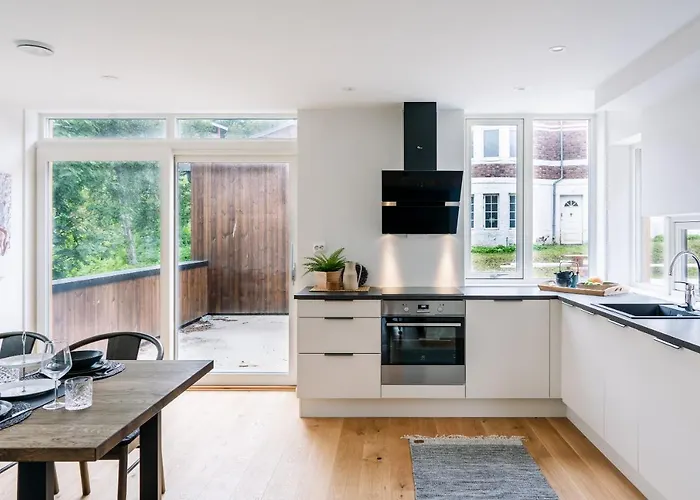 Modern In Plush Town * Tromso