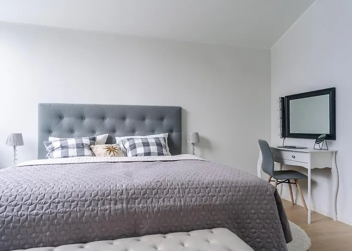 Вилла Modern In Plush Town *