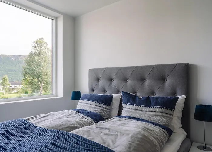 Вилла Modern In Plush Town
