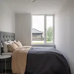 Modern In Plush Town Villa *